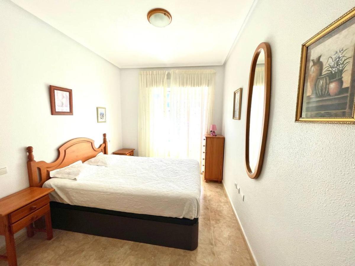 El Terremoto Apartment Torrevieja Kültér fotó