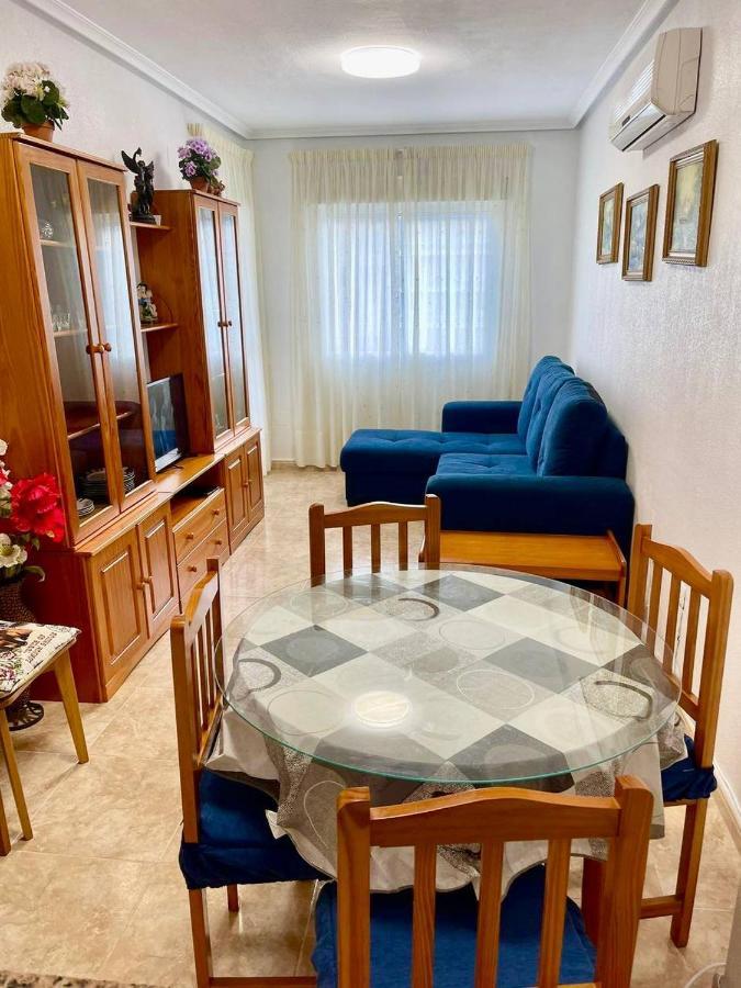 El Terremoto Apartment Torrevieja Kültér fotó
