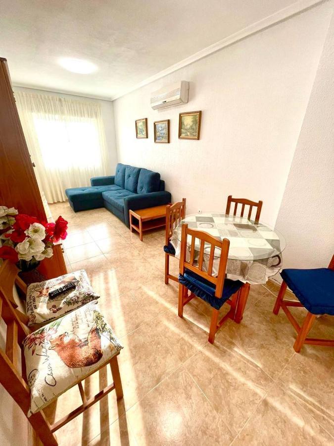 El Terremoto Apartment Torrevieja Kültér fotó