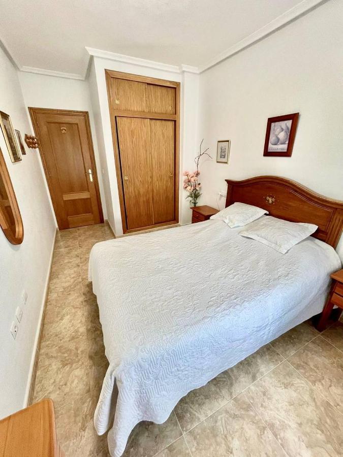 El Terremoto Apartment Torrevieja Kültér fotó